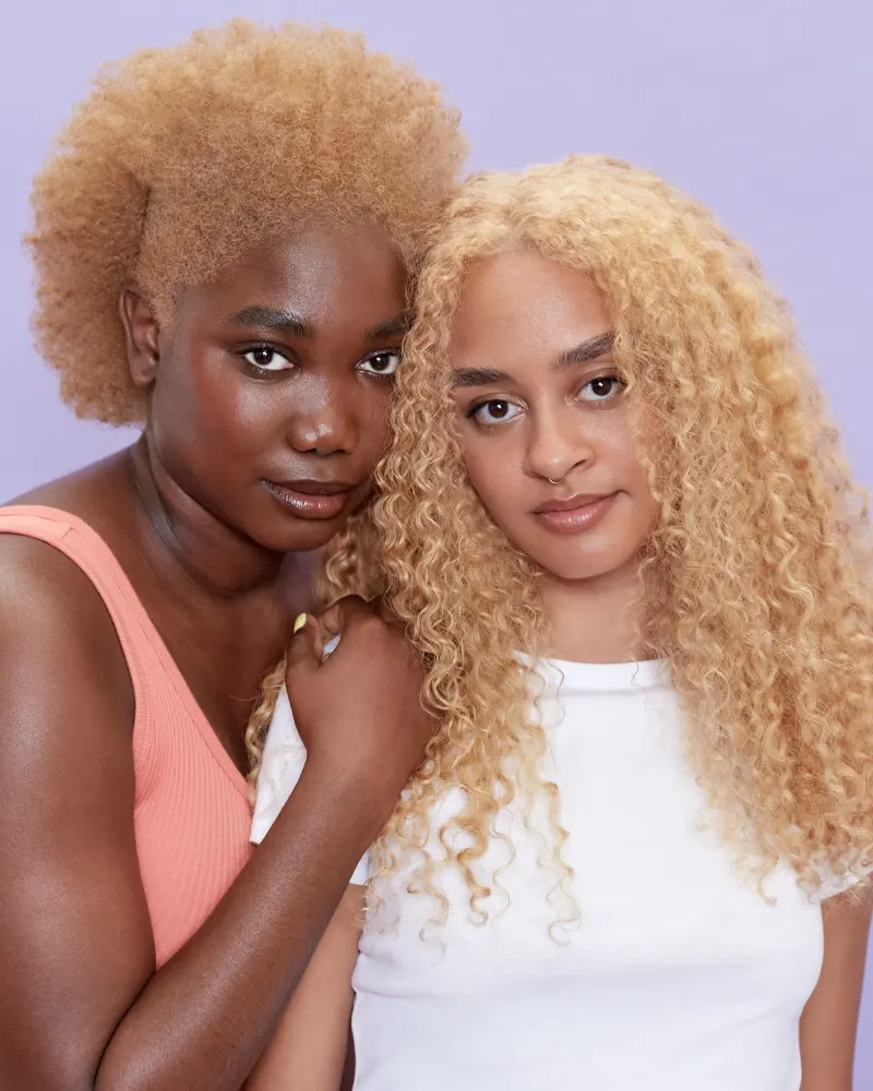 Bleach London Low and Slow Bleach Kit Gentle Lightening for Curly Coily and Fine Hair Lifts Up to 6 Levels Includes Bond Restoring Mask Suitable for All Hair Types - Image 3